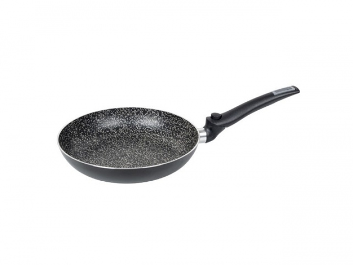 Stekepanne ø24cm svingbart håndtak WeCamp i gruppen Kjøkkenutstyr / Husholdning / Kasseroller & stekepanner hos Camping 4U (20991452)