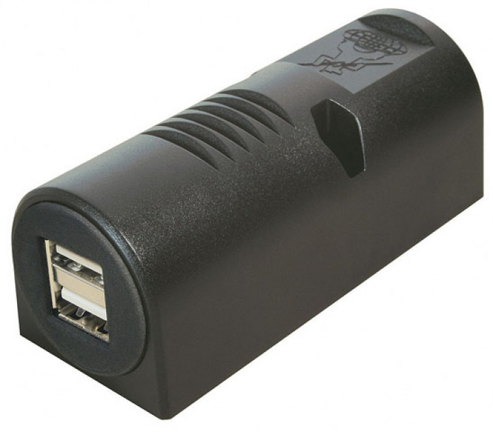 Utenpåliggende stikkontakt med Power USB dobbelt stikkontakt 12 - 24 V.
