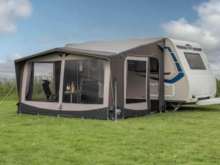 Lufttelt Life L330/390cm D275cm H235-280cm TELTA i gruppen Markise & Telt / Fortelt / Fortelt bobil / Oppblåsbare fortelt - bobil hos Camping 4U (AWLIFEr)