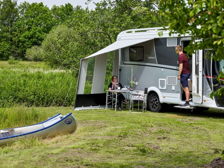 Cosy Corner Isabella Levo Bobil i gruppen Markise & Telt / Markiser / Sidevegger, fronter & tilbehør / Sidevegger & Sunblockers / Universal Solbeskyttelse/vegger hos Camping 4U (F04-110)