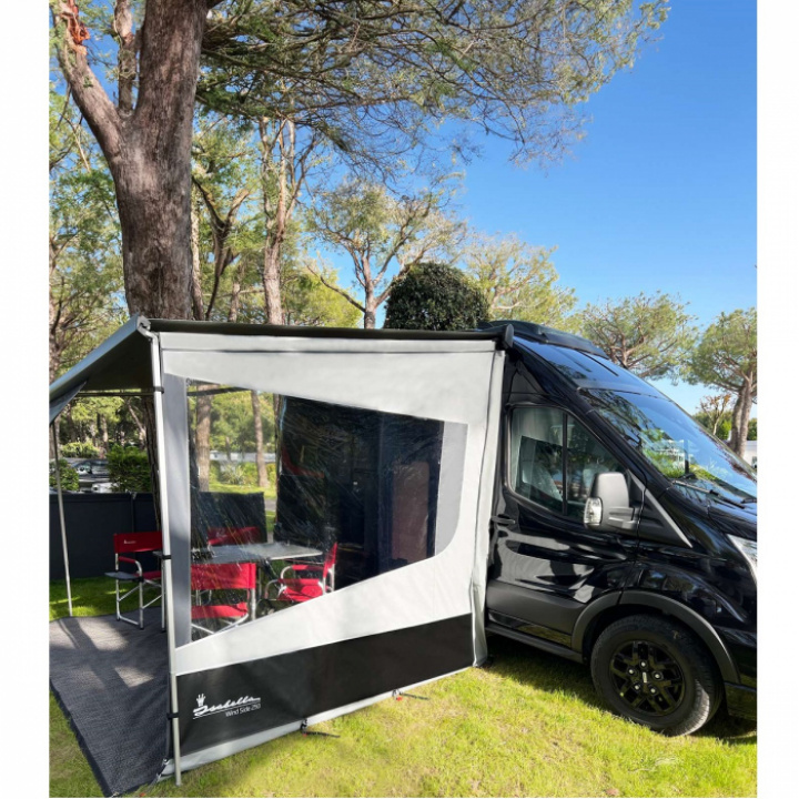 Sidevegg dybde 250cm høyre for kassemarkiser Isabella i gruppen Markise & Telt / Markiser / Sidevegger, fronter & tilbehør / Sidevegger & Sunblockers / Isabella solbeskyttelse/sidevegger hos Camping 4U (F04-116H)