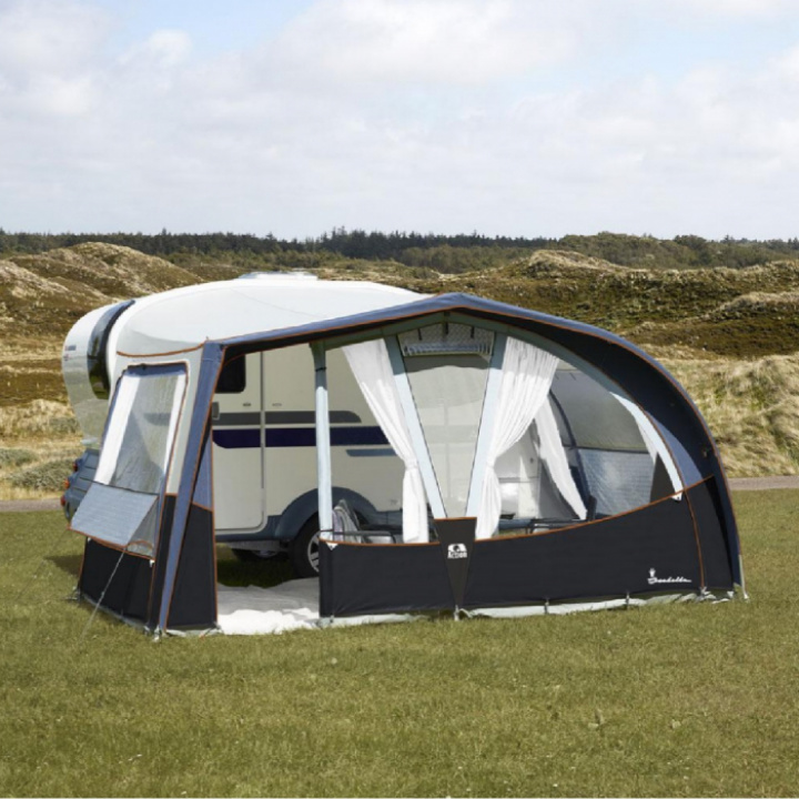 Fortelt Adria Action 391 LH/PH i gruppen Markise & Telt / Fortelt / Fortelt campingvogn / Fortelt med stativ hos Camping 4U (F19-91)