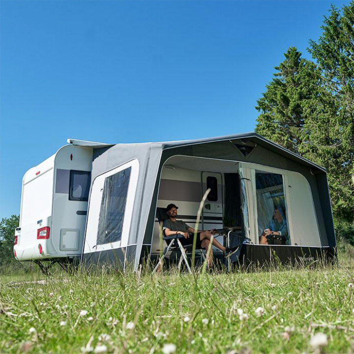Lufttelt Ventura Air Aura (240-260) Campingvogn i gruppen Markiser & Fortelt / Fortelt / Fortelt campingvogn / Oppblåsbare fortelt hos Camping 4U (FT01-73R)
