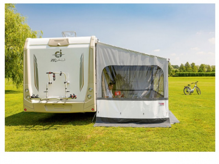 Fiamma Sidevegg F45S / F45L,F65 i gruppen Markise & Telt / Markiser / Sidevegger, fronter & tilbehør / Sidevegger & Sunblockers / Fiamma Solbeskyttelse og vegger hos Camping 4U (H02-146Ar)