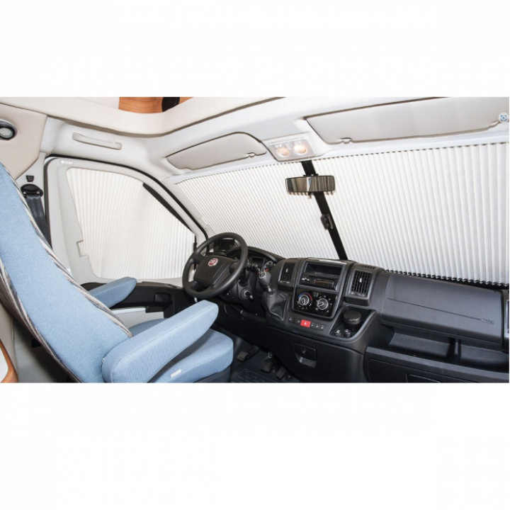 Remifront IV Ducato X290 seie 8 2021/8 - med stor sensorbox i gruppen Chassis / Vinduer / Mørkeleggingsgardiner / Mørkelegging Fiat hos Camping 4U (T03-105C)